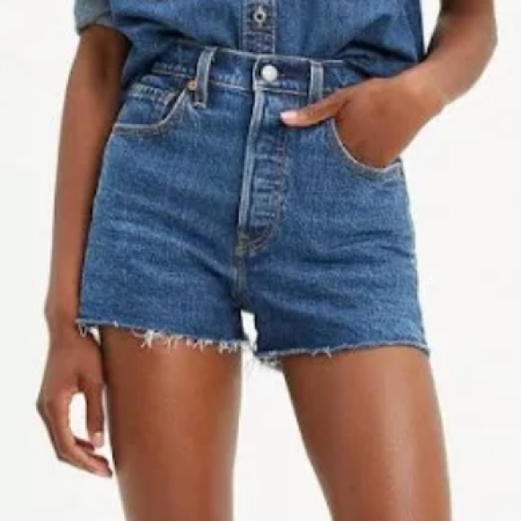 Levi's Pants - levi’s ribcage shorts